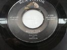 ELVIS PRESLEY RARE SUN ORIGINAL 1955 1ST RCA 45 MYSTERY TRAIN