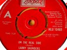 LARRY SAUNDERS . On the real side . Rare UK demo.
