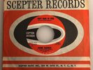 Dionne Warwick / Don't Make Me Over & Reach Out For Me / 45rpm / NM+