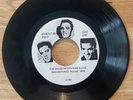 Elvis Presley 45 That’s All Right Mama/The Press Interviews Elvis Black Vinyl NM