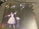 WOLF ALICE - VISIONS OF A LIFE  WHITE VINYL VERY RARE INCLUDES SIGNED CARD