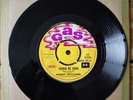 Ronny Williams / The Hippy Boys - Throw Me Corn /  Temptation VG+