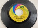 NEIL DIAMOND - SWEET CAROLINE / Dig In UNI 55136  45 RPM 1969 RARE
