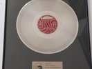 Award zum Erfolgshit „Omen III“ von Magic Affair.