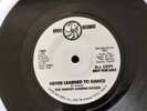 Harvey Averne Dozen - Never Learn To Dance / Dynamite 7