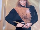 REBA MCENTIRE - SWEET SIXTEEN = SIGNED