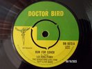LEE KING PERRY & THE SENSATIONS  - RUN FOR COVER  (ROCKSTEADY)  45