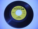 w SLEEVE Joe Hinton Funny / Don't Tell Her the Truth 1973 45rpm VG++