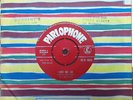THE BEATLES - Love Me Do - Parlophone 45-R 4949 - 1962 Repress Red Label Single