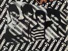 The Vapors - Prisoners (7