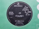 PINK FLOYD See Emily Play UK ORIGINAL Solid Centre COLUMBIA DB 8214 clean