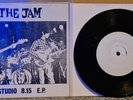 THE JAM, WELLER - STUDIO B.15 EP KK02 - BBC RADIO LIVE 25-10-81 - WHITE LABLE EX