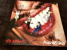 The Darkness SIGNED BLACK VINYL LP Pinewood Smile