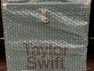 NEW  TAYLOR SWIFT MIDNIGHTS VINYL COLLECTOR'S CASE BLUE LIMITED EDITION
