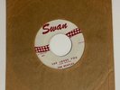 The BEATLES SHE LOVES YOU B/W I’LL GET YOU SWAN RECORDS #S-4152-S