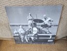 THE MUMMIES Never Been Caught LP ORIGINAL 1992 MONO black garage telstar tr005