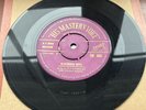ELVIS PRESLEY - HEARTBREAK HOTEL GOLD HMV VG+ 1956