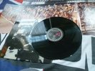QUEEN - JAZZ - VINYL LP - EMA788 - EMBOSSED - POSTER -1978 - FAT BOTTOMED GIRLS