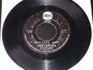 45 rpm garage fuzz psych THE SPATS She Done Moved/Scoobee Doo 1966 ABC 10790