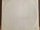The BEATLES WHITE ALBUM UK MONO No 0185208 OG VG+/VG/VG COMPLETE nice player WOW