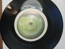The Beatles / Free As A Bird and Christmas Time / Apple 1995 45 & PS  / NM+