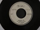 THE PYRAMIDS - SHAKIN' FIT - WHAT IS LOVE - 45 RPM - VG
