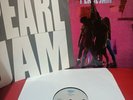 PEARL JAM  TEN 33 giri EPIC 468884 1 INNER TESTI 1ST 1991 OLANDA LP Assicurato