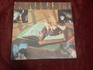 R.E.M. - Fables Of The Reconstruction Vinyl OG Pressing Record 1985 IRS5592