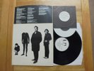 THE STRANGLERS BLACK AND WHITE UK 1ST PRESS EXC VINYL VG+ SLEEVE & INNER WITH 7