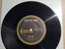 AC/DC australische Single  7 inch super rare 1977 Carry me home/ Dog eat Dog