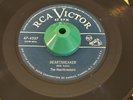 The Heartbreakers - Heartbreaker / Wanda RARE DOO WOP Popcorn R&B RCA Victor 45
