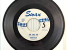 THE BEATLES She Loves You 45 Swan S-4152 RARE Blue Print Label VG to VG+