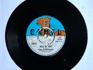 THE SCORCHERS. THE  ROYALS. HOLD ON TIGHT. ORIG UK 7