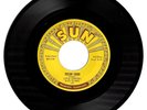 LITTLE  JUNIOR'S  BLUE  FLAMES   SUN  187  45 rpm Record  w/push marks  Near MT