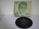 BUDDY HOLLY - LISTEN TO ME FEP 2002 avec centreur