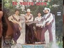 Los Invasores de Nuevo Leon - LP VINILO TRONO CAÍDO / BESITOS DE MANZANA