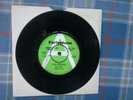 1 X VINYL 7