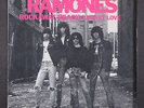 RAMONES: rockaway beach / mono SIRE 7