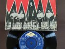 SINGAPORE 60s NAOMI & THE BOYS EP 45s Psych Garage Malaysia not Quests Straydog