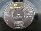 THE BEATLES  UK   EP  THE BEATLES HITS  1964   PRESSING SOLD IN U.K TEXT