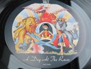 Queen  A DAY AT THE RACES 1976 UK LP 1st Press INCREDIBLE MINT MINUS AUDIO HEAR