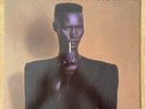 Grace Jones Nightclubbing album vinyle 33 tours (original vinyl LP)