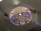 VERA LYNN : (There'll Be Bluebirds Over) THE WHITE CLIFFS OF DOVER.  UK. 78.rpm