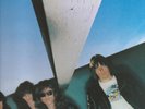 Ramones - Leave Home (Sire SA-7528) Vinyl LP 1977 w/Carbona Not Glue