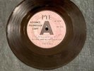 THE KINKS -  All Day and All of The Night - I Gotta Move - PROMO DEMO - PYE 1964