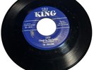 The Swallows - Laugh / Our love Is Dying - KING records 4612 M- Condition