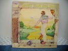 Elton John  Goodbye Yellow Brick Road  (EX+)  Tri- Gate Album 1973  MCA-2-10003