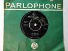 THE BEATLES UK 45 ' SHE LOVES YOU / I'LL GET YOU ' 1963 - EX
