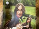 Kacey Musgraves: Deeper Well Ltd Spilled Milk Splatter Vinyl & Signed Art Card