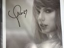 Taylor Swift The Tortured Poets Department Vinyl. Hand Signed Photo w/ Heart ️